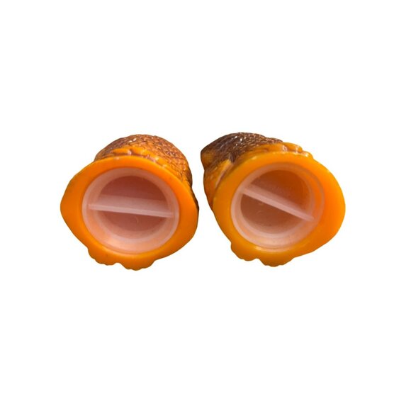 Vintage 70's Plastic Owl Salt Pepper Shakers Orange Brown Winking Eye Hong Kong - Picture 3 of 4